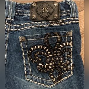 Miss Me bootcut jeans.  Size: 28 x 33.  Style: JE6048B2L.  98% cotton/2% elastin
